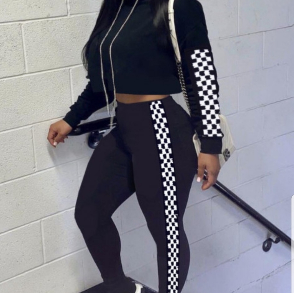 Black and white 2pc set NWOT
